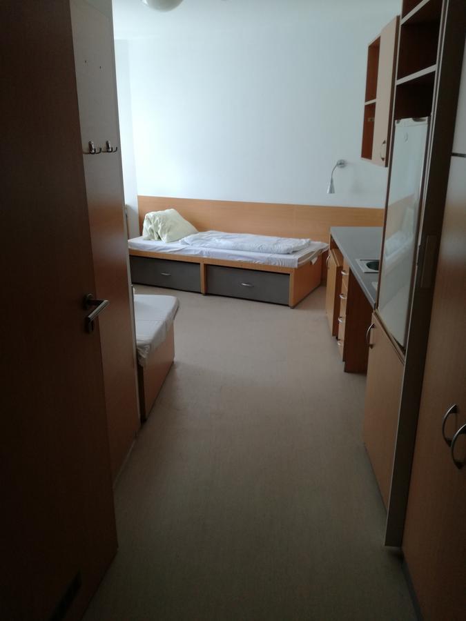City Hostel Corvin Budapeszt Zewnętrze zdjęcie